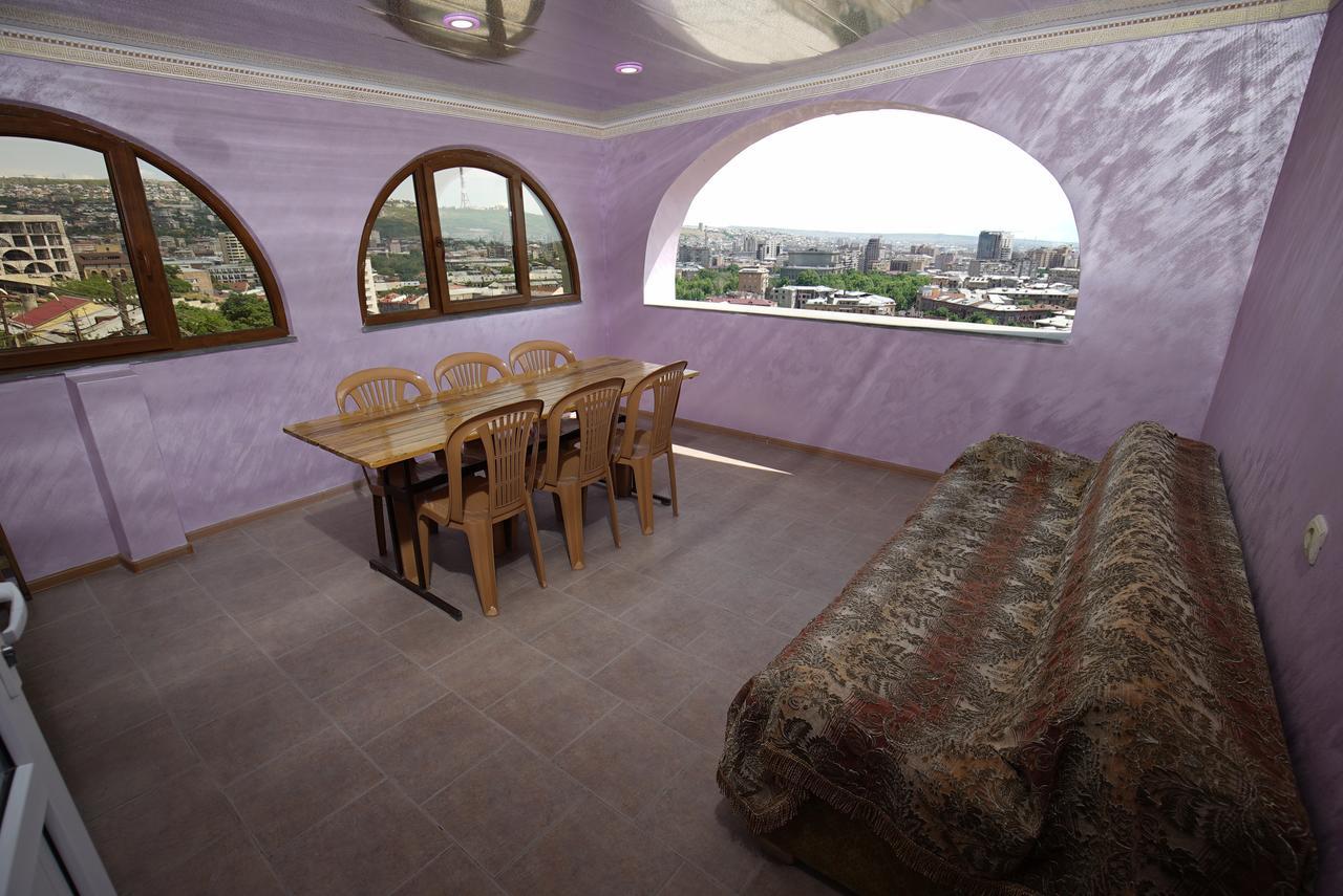 Nice House In The Heart Of The City Erevan Exterior foto