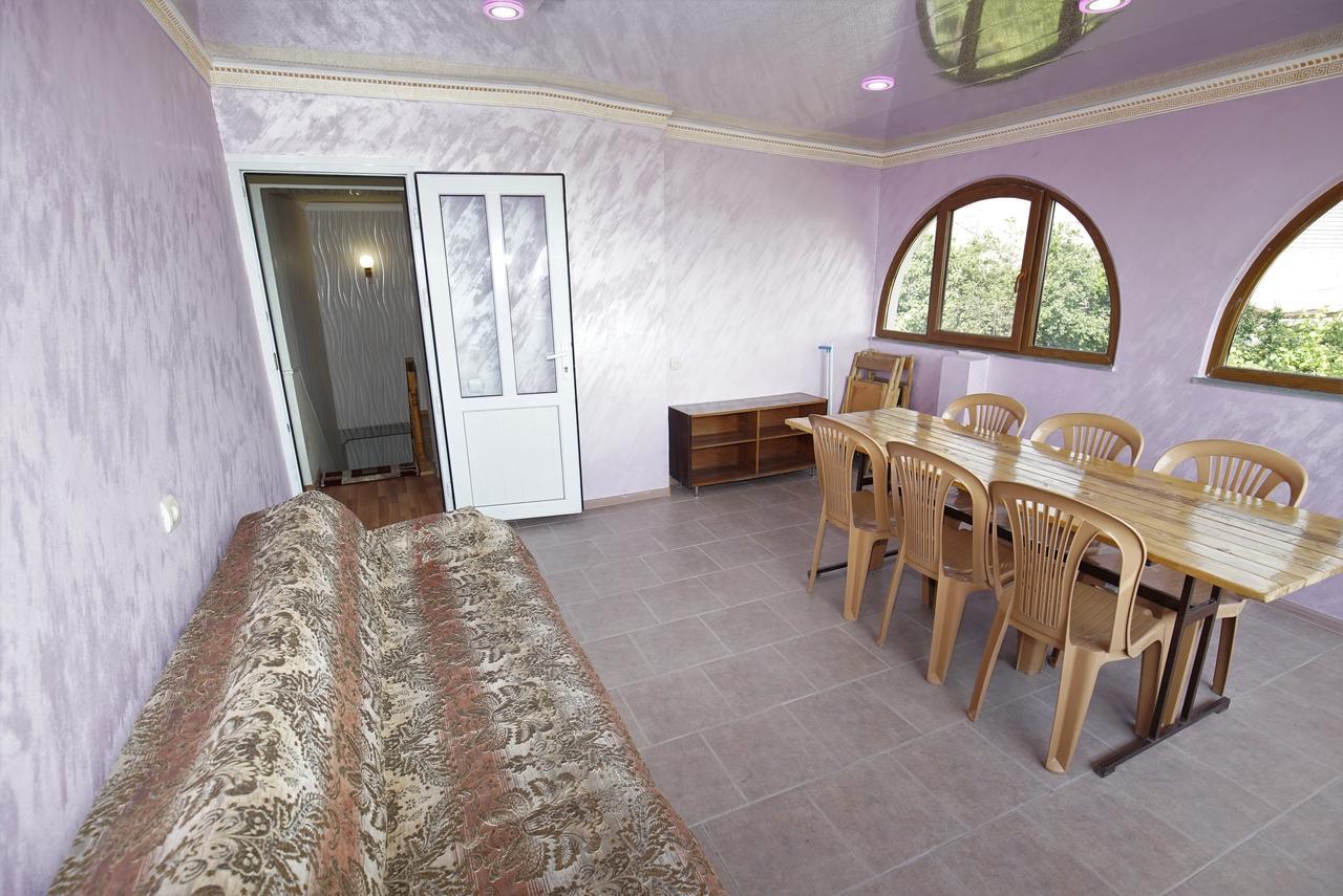 Nice House In The Heart Of The City Erevan Exterior foto